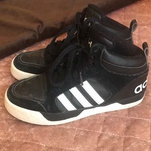 Adidas hi tops ⭐️